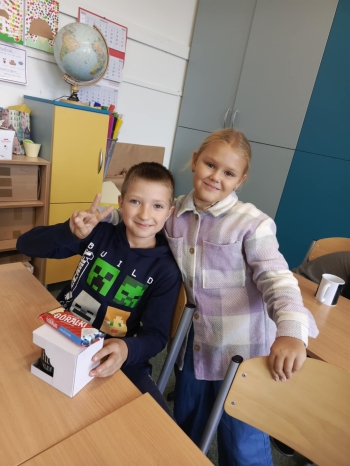 7dce6889-00ef-44e4-9c65-0592478cdd0c