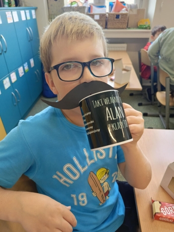 8eeb0f91-9e77-4486-a534-9047462bc541