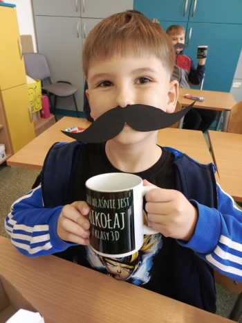 76d88985-7816-4253-a649-907e6da88135