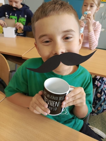 219c5272-d368-4be5-9f79-ecbc637aa50d