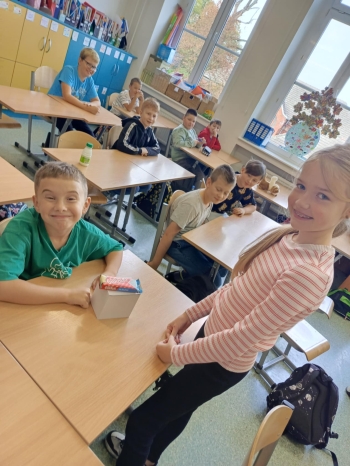 561c72e8-c6b2-4332-bea9-4e325160120d