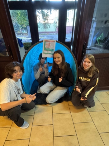 ddb08e0f-57f6-4bbb-9892-a5ae40966e02