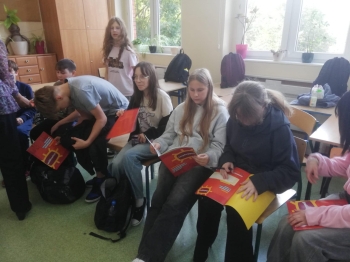 7949a7e6-30c7-4bd0-89e2-9a7507d757ea