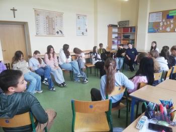 bd563ad9-659a-4404-8cb7-cdbe04b1ccd4