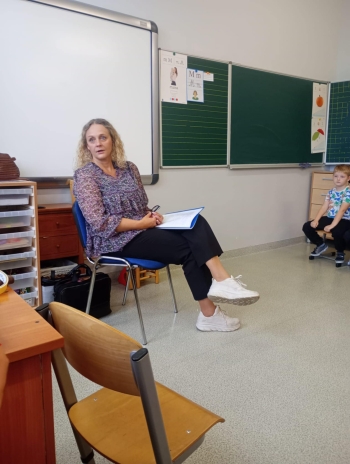 ffd2a752-6668-4c4e-b87c-9ef713775380