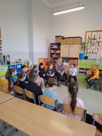 0e325b9d-c7ef-4c5e-af4b-46d855c69d85