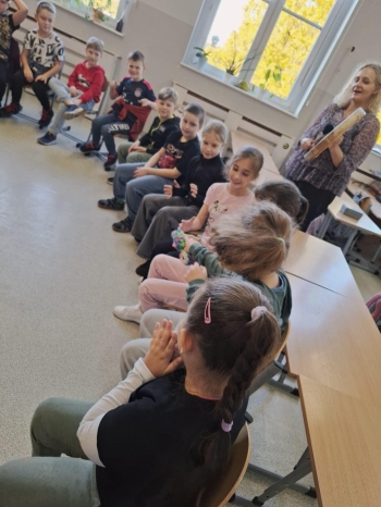 725470fe-bd9f-4fc1-8636-3f2b44aa93a1