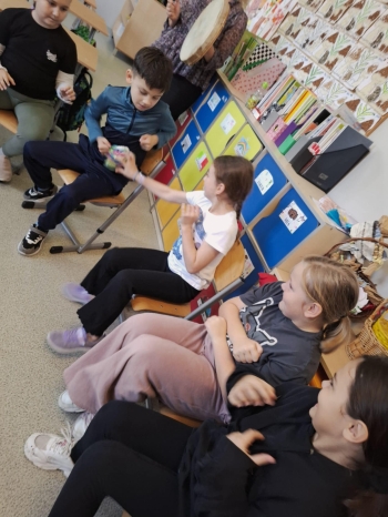 c9c8ad0c-4246-484d-8f48-cd682f7a355f