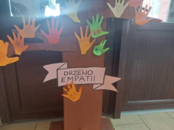 49244d0b-471c-410f-b740-96ad8d917b6a