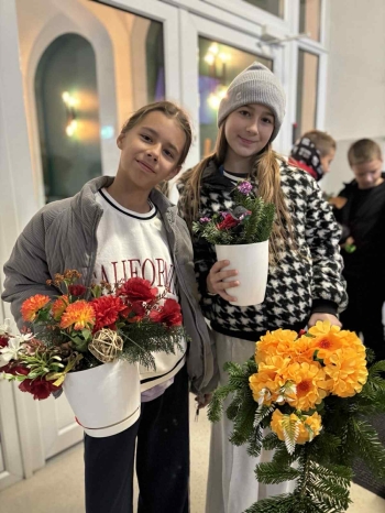 906247e5-da18-467a-8eb0-8ef9606025d3