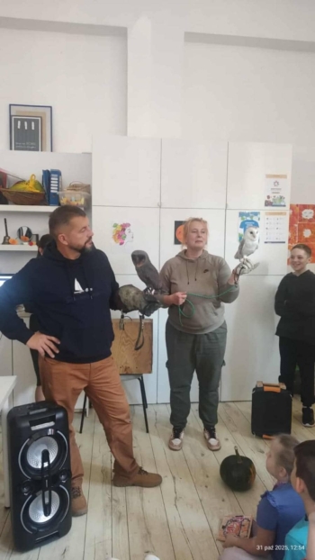 e860a73e-fc8d-418d-84da-6efc8ecc16e9