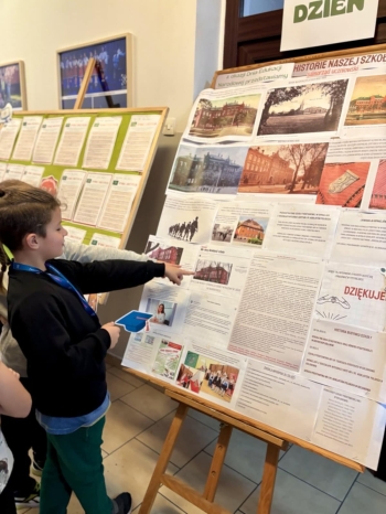 e43f1a16-9c7c-493b-955f-034641a54d9e