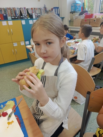 1bcbc5b1-9e22-4878-843f-26cf902b7d43