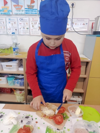 82ea5504-0899-4a07-900b-a281f8f4f65c