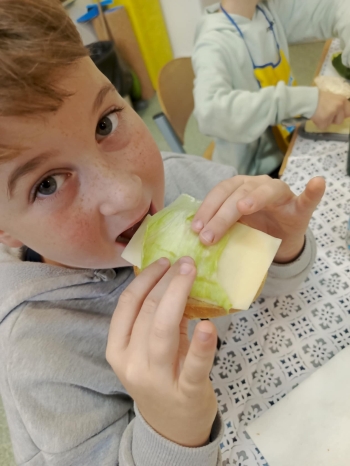 094a78ad-0ccb-474f-a786-ca0a5b959023