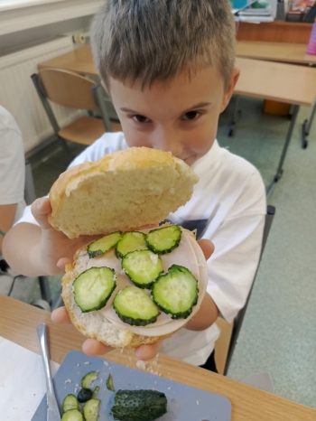 401c29ca-dd80-4aaf-8d85-6a093cb0843b