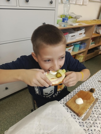 d99ddf34-0ec2-449d-ae2e-fc21dfbd5d50