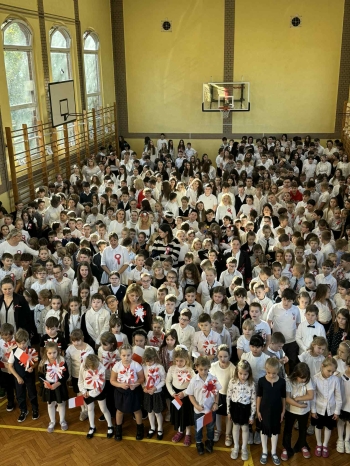 5b24680d-fe10-4c7d-8c70-5187c880567f