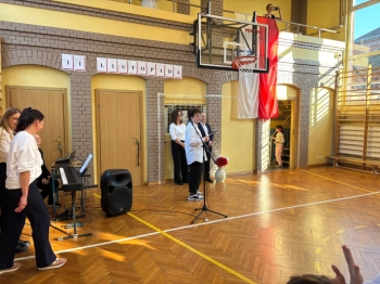 8ceb2a7e-fd05-4aab-8400-44cb0062b3d9