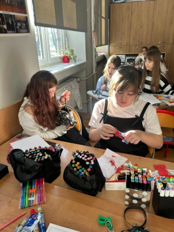 9ab2e50c-e3bc-4684-8dc3-507464dc637a