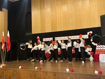 9da17efc-cbe0-474e-ab0d-4566d262676a