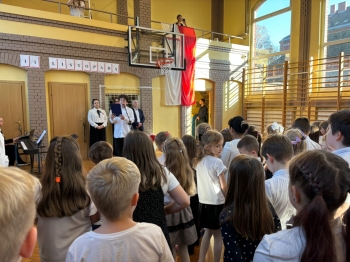 73f73317-bbdb-4ce0-ae7b-d51c80289e56