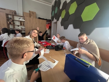 74a123fb-6495-4a9d-9080-89132d1b5414