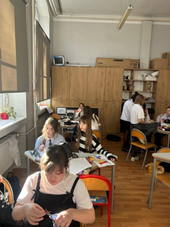 702fa61f-7b12-404a-99df-ed56e25383f1