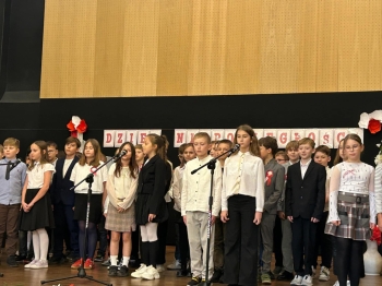 983aa8fc-2100-415f-a296-df9300c0e531