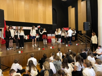 6008dad7-bac0-4265-aa04-bb6e3a72608f