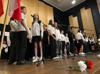 e1775ef0-a95c-4685-9386-21b9f16b3127