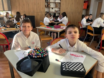 f4c4872a-a34e-42b4-8d9d-d8adaeee1057