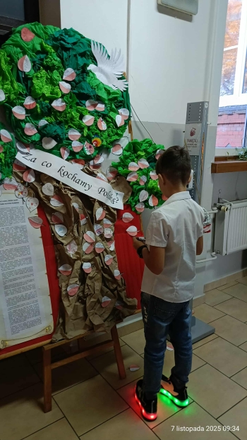 7c4f02ac-5e7e-4a17-9b49-5cf0c03c3e27