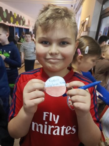 e1a376c2-cdb5-4e85-9ab4-f27926218dfd