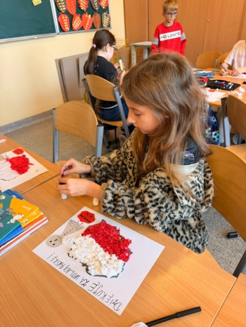 f1cf2689-0cef-4f7a-910e-9674c62d0fc4