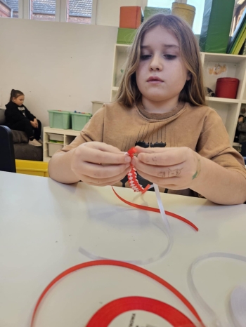 c9811940-4eb1-4f2e-be37-eced1221b9a5