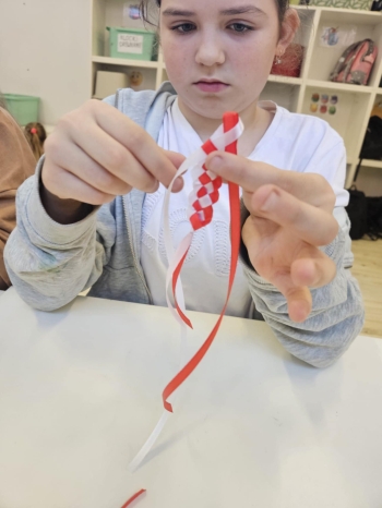 e4854e13-ddbb-40a3-b6da-2a845f9d36b0