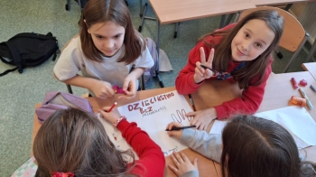 2b17d6cd-c2b3-4093-b82e-4ffa66c5c326