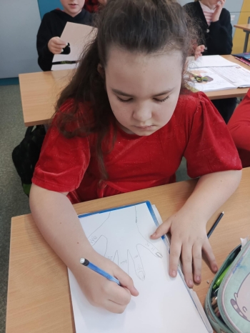 7cd676b2-3d06-487b-a855-118ec76a1a5f