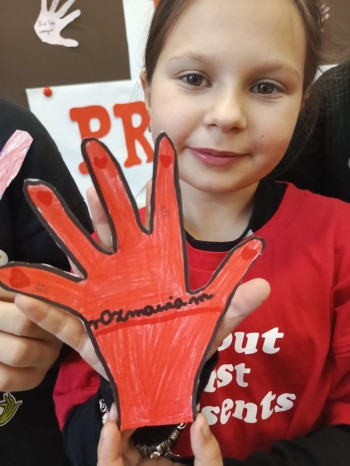 92abfc94-2871-4e07-8cb8-6b694331617e