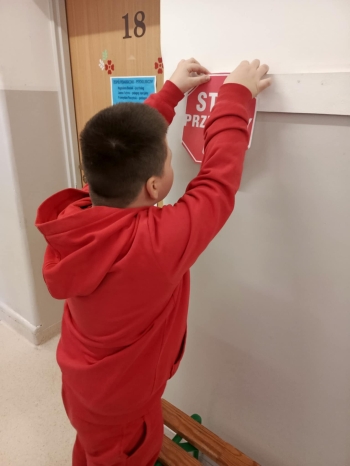 b05f7eb7-1390-48ed-ae5a-1214b2d1e60a