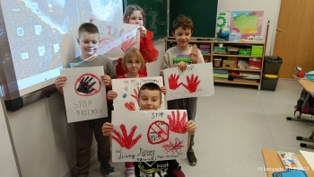 77c5dddc-1720-441b-975d-f11013be8e28