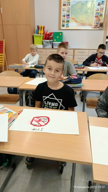 ab6a951d-f5dd-4fa2-802c-8d18ca88220c