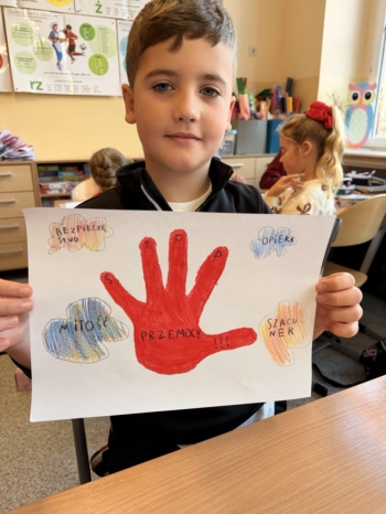 3d59c1f3-1fe6-49fe-aa25-d793a8869952