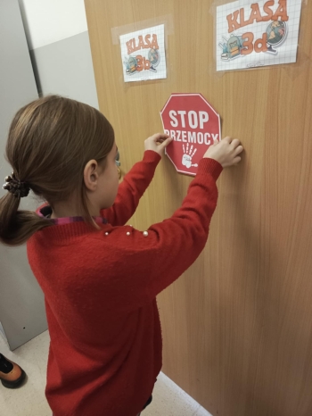 49b4679c-eb9b-4387-ac8e-84b3ad59c421