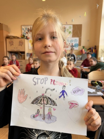 e8fb94fe-bb56-46d6-aff4-0bb567d6e1b5