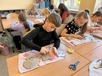 80669cb6-7a9e-4fa8-bb5d-1b85f615d241