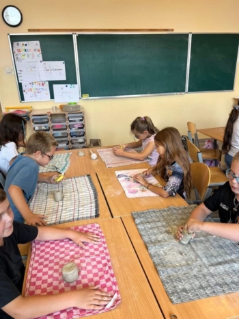 b5fd9a87-cf9e-4cc1-a41b-c4eadde673fb