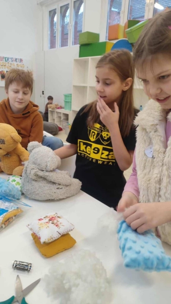 6bd04f9b-8b44-459e-9bb7-e72d556ba22a