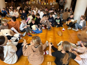 17e59788-b89e-48c7-a2da-6acec0ebb4de